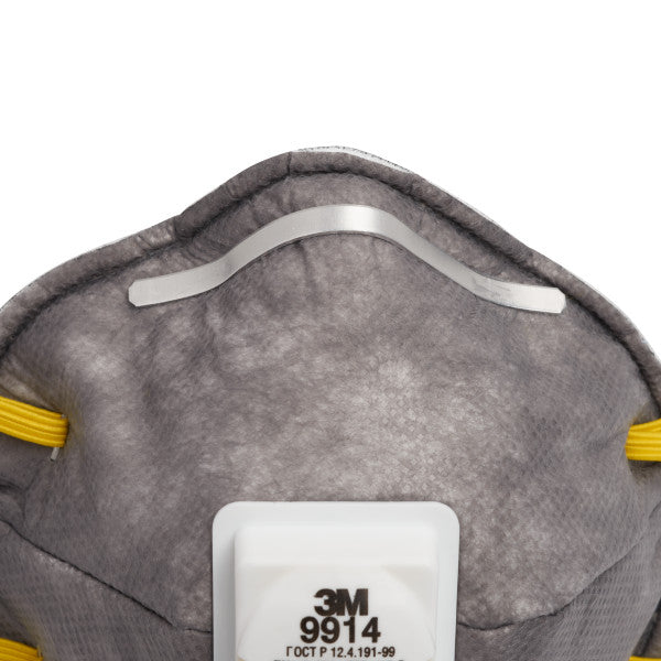 3M™ 9914 FFP1 Respirator with Active Carbon